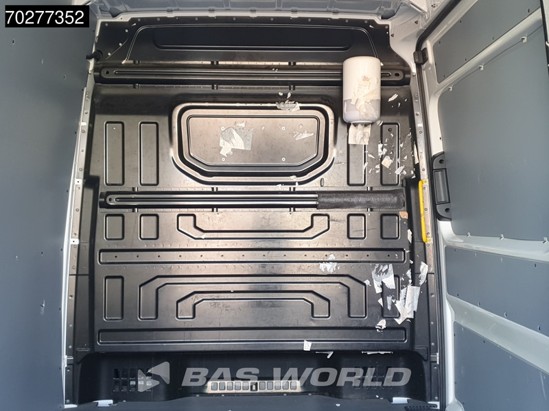 Panel van, Electric van Volkswagen Crafter 136pk Elektrisch WLTP 115KM Automaat L3H3 Navi LED Airco Cruise Camera Parkeersensoren L2H2 11m3 Airco Cruise control: picture 8