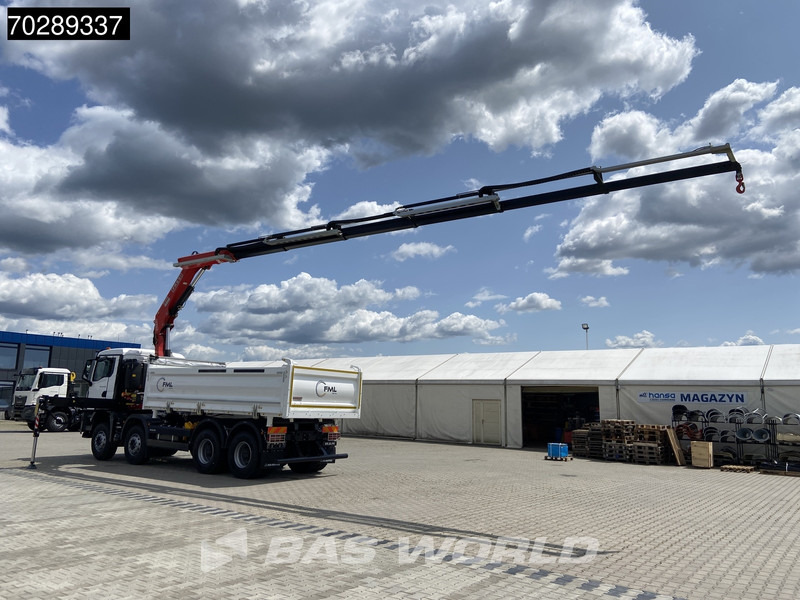 MAN TGS 35.440 8X4 NEW! Fassi F275.026 Kran Crane 13m3 3-Sided Tipper Big-Axle Euro 6 - Tipper, Crane truck: picture 2 MAN TGS 35.440 8X4 NEW! Fassi F275.026 Kran Crane 13m3 3-Sided Tipper Big-Axle Euro 6 - Tipper, Crane truck: picture 2