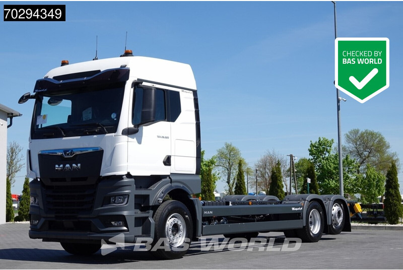 MAN TGX 26.520 TGX 6X2 Lift-Steering Axle Euro 6 - Cab chassis truck: picture 1 MAN TGX 26.520 TGX 6X2 Lift-Steering Axle Euro 6 - Cab chassis truck: picture 1