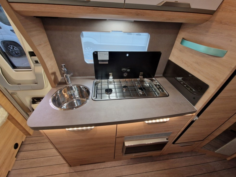 New Caravan Knaus Sudwind 500 QDK 60° Years: picture 7 New Caravan Knaus Sudwind 500 QDK 60° Years: picture 7