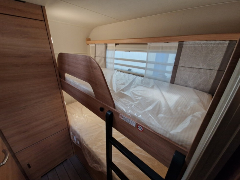 New Caravan Knaus Sudwind 500 QDK 60° Years: picture 8 New Caravan Knaus Sudwind 500 QDK 60° Years: picture 8