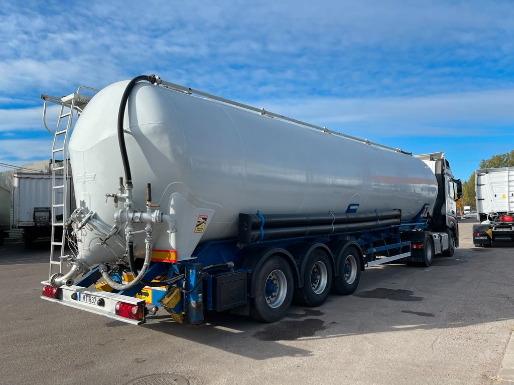 Spitzer 59.000Liter - Silo semi-trailer: picture 4 Spitzer 59.000Liter - Silo semi-trailer: picture 4