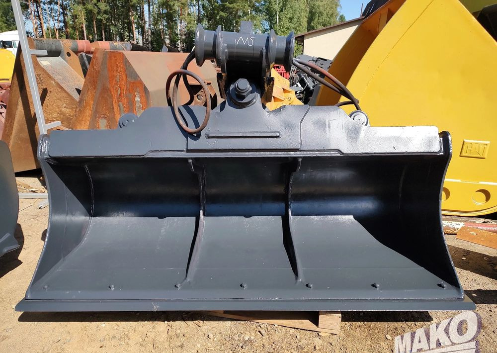 Łyżka 200cm skarpowa hydrauliczna Morin M5 - Attachment for Construction machinery: picture 2 Łyżka 200cm skarpowa hydrauliczna Morin M5 - Attachment for Construction machinery: picture 2