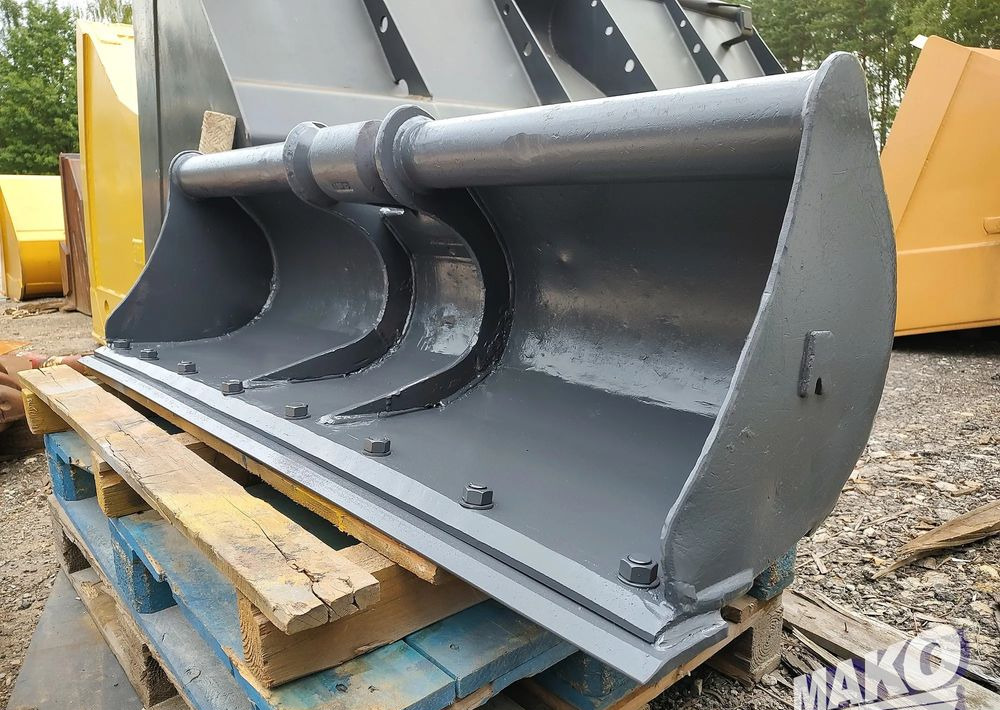 Łyżka skarpowa Morin M2 140cm - Attachment for Construction machinery: picture 1 Łyżka skarpowa Morin M2 140cm - Attachment for Construction machinery: picture 1