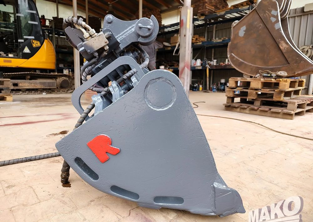 Łyżka skarpowa hydrauliczna 160cm Morin M3 - Attachment for Construction machinery: picture 4 Łyżka skarpowa hydrauliczna 160cm Morin M3 - Attachment for Construction machinery: picture 4