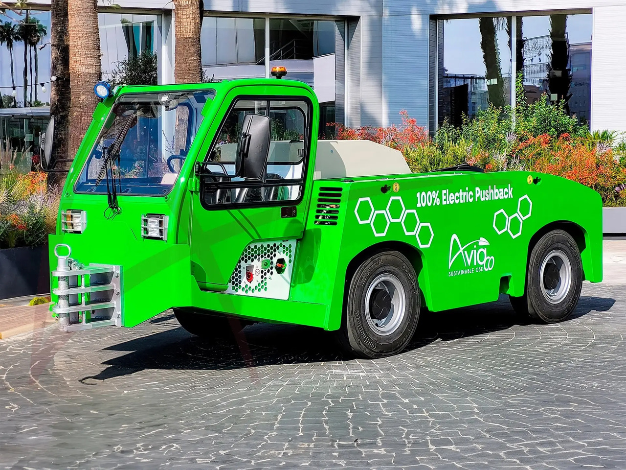 TLD TMX-150/12 Electric - Pushback tractor: picture 1 TLD TMX-150/12 Electric - Pushback tractor: picture 1