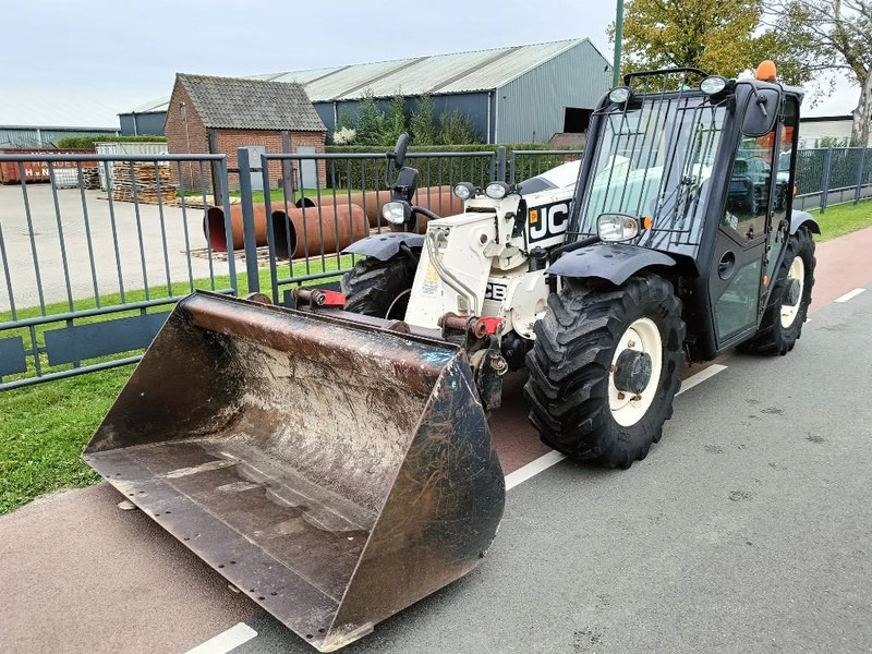 JCB 527-58 Agri telehandler verreiker telescopic lader - Telescopic handler: picture 5 JCB 527-58 Agri telehandler verreiker telescopic lader - Telescopic handler: picture 5