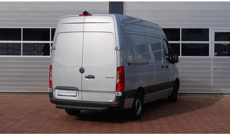 Mercedes-Benz Sprinter 319 3.0 CDI L2H2 V6 AUT/ 360/ LED/ MBUX/ ACC/ CLIMA/ STANDKACH - Panel van: picture 5 Mercedes-Benz Sprinter 319 3.0 CDI L2H2 V6 AUT/ 360/ LED/ MBUX/ ACC/ CLIMA/ STANDKACH - Panel van: picture 5