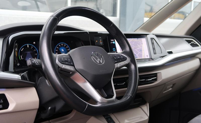 Volkswagen Multivan 1.4 eHybrid L2 Bulli Edition PANO/ 360 CAM/ MASSAGE/ H&K/ HEAD-UP/ TREKHAAK/ VOL! - Car: picture 2 Volkswagen Multivan 1.4 eHybrid L2 Bulli Edition PANO/ 360 CAM/ MASSAGE/ H&K/ HEAD-UP/ TREKHAAK/ VOL! - Car: picture 2