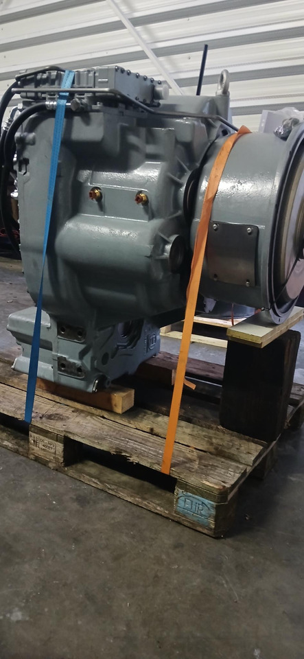 Transmission ZF 5 WG 261: picture 6 Transmission ZF 5 WG 261: picture 6