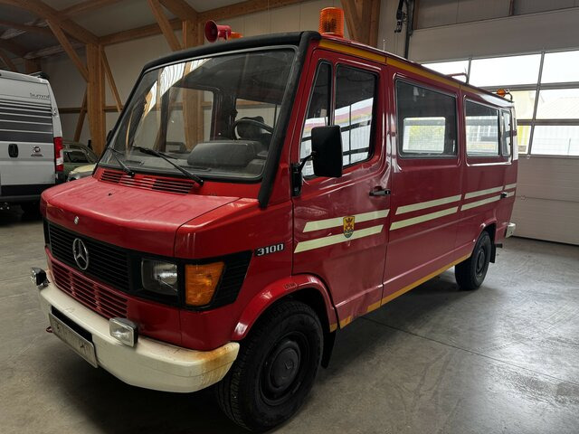 MERCEDES-BENZ T1 310 D Bremer Kombi Feuerwehr1. Hand... - Minibus, Passenger van: picture 1 MERCEDES-BENZ T1 310 D Bremer Kombi Feuerwehr1. Hand... - Minibus, Passenger van: picture 1