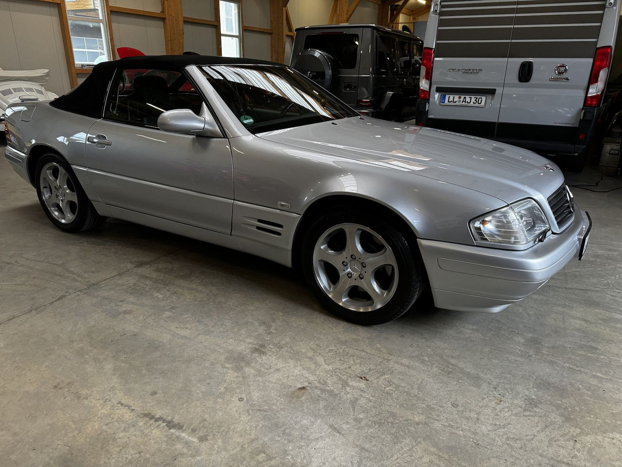 Mercedes-Benz SL 280 R 129 Scheckheft Mercedes Mercedes-Benz SL 280 R 129 Scheckheft Mercedes - Car: picture 1 Mercedes-Benz SL 280 R 129 Scheckheft Mercedes Mercedes-Benz SL 280 R 129 Scheckheft Mercedes - Car: picture 1