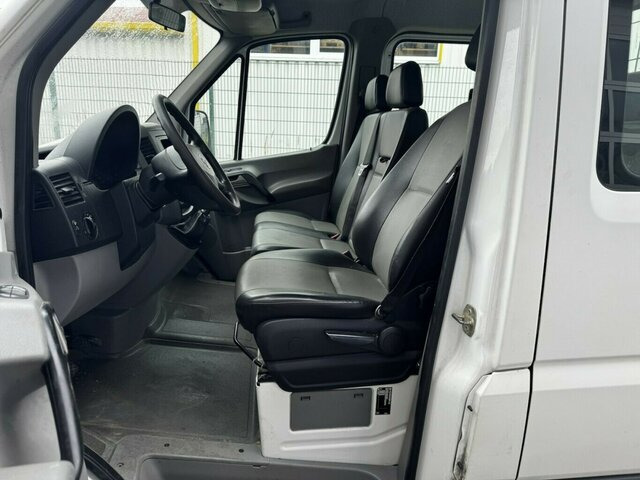 VW Crafter 35 Doka L3 Maxi 2.0 TDI Motorschaden... - Open body delivery van, Combi van: picture 2 VW Crafter 35 Doka L3 Maxi 2.0 TDI Motorschaden... - Open body delivery van, Combi van: picture 2