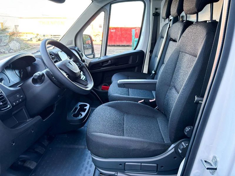 New Small van Peugeot Boxer Boxer L2H2 | Leasing: picture 11 New Small van Peugeot Boxer Boxer L2H2 | Leasing: picture 11