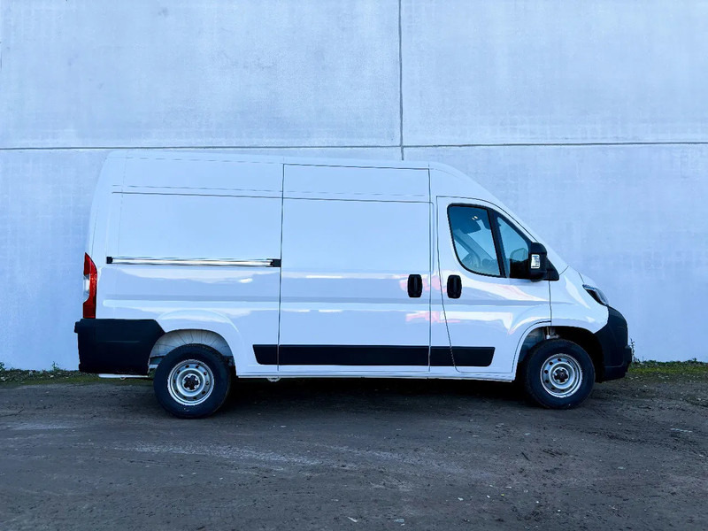 New Small van Peugeot Boxer Boxer L2H2 | Leasing: picture 8 New Small van Peugeot Boxer Boxer L2H2 | Leasing: picture 8