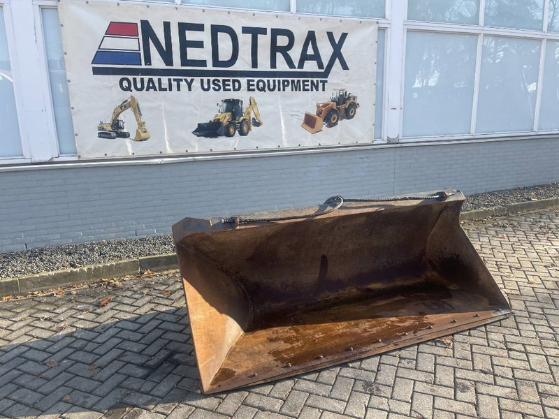 RIMAN HYDRAULIC FRONT BUCKET FOR JCB 3CX - Bucket for Construction machinery: picture 2 RIMAN HYDRAULIC FRONT BUCKET FOR JCB 3CX - Bucket for Construction machinery: picture 2