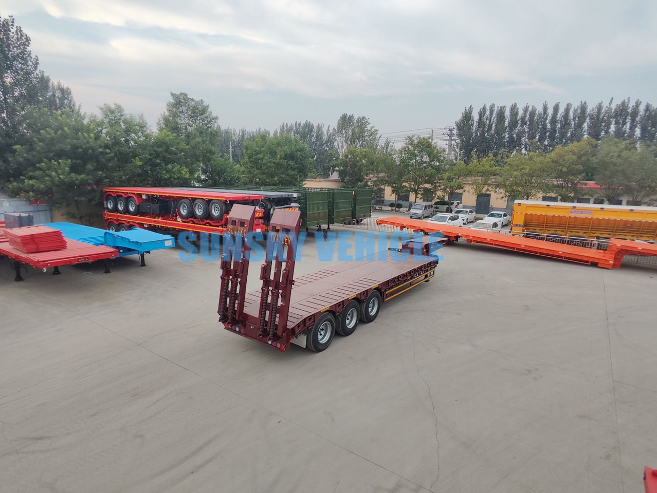 New Low loader semi-trailer for transportation of heavy machinery SUNSKY 30Ton lowbed trailer: picture 15