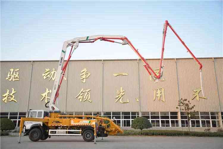 XCMG Factory HB37V Used 37m Concrete Pump Truck - Concrete pump truck: picture 4 XCMG Factory HB37V Used 37m Concrete Pump Truck - Concrete pump truck: picture 4