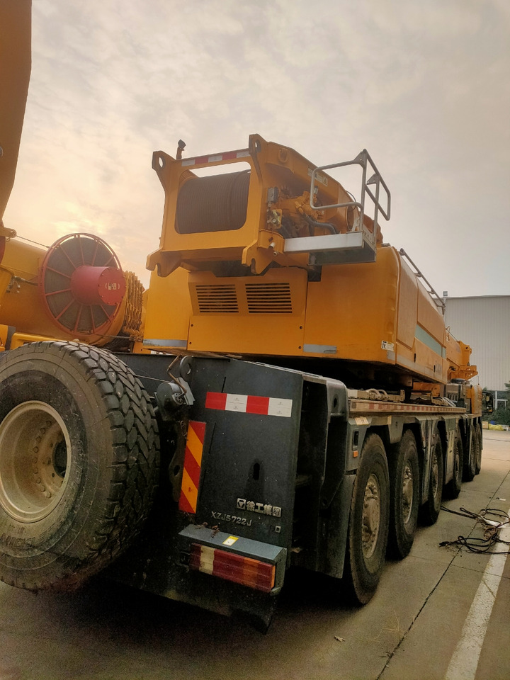 XCMG Official Second Hand Truck Cranes XCA300_1 300 Ton Mobile Crane Price - All terrain crane: picture 2 XCMG Official Second Hand Truck Cranes XCA300_1 300 Ton Mobile Crane Price - All terrain crane: picture 2