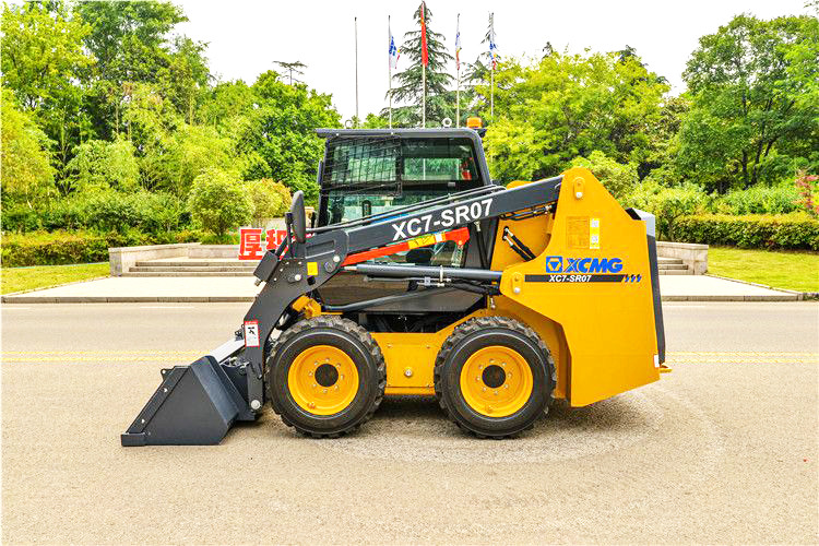 XCMG XC7-SR07 compact steer skid wheel loader for sale - Skid steer loader: picture 4 XCMG XC7-SR07 compact steer skid wheel loader for sale - Skid steer loader: picture 4