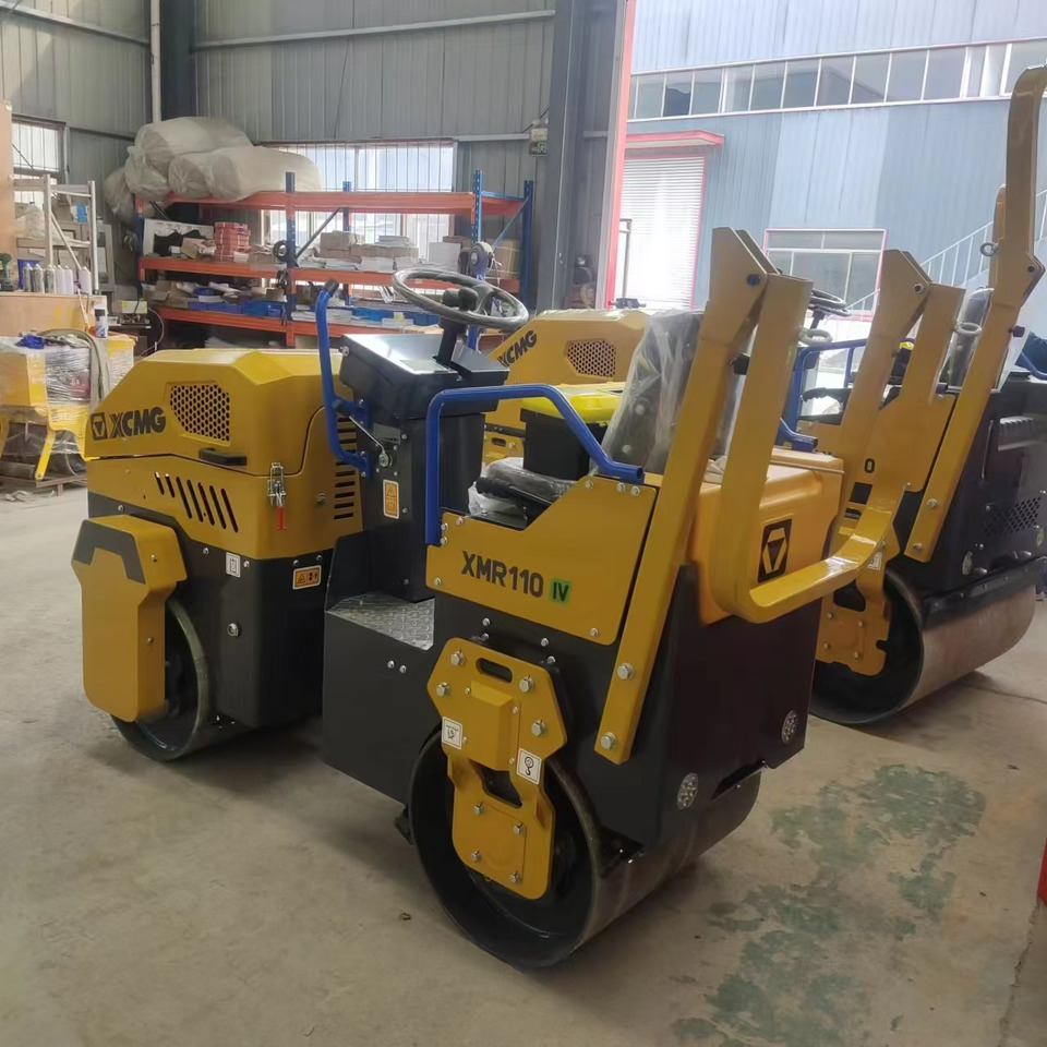 XCMG XMR110 1ton samll road roller hydraulic vibratory compator price - Mini roller: picture 5 XCMG XMR110 1ton samll road roller hydraulic vibratory compator price - Mini roller: picture 5