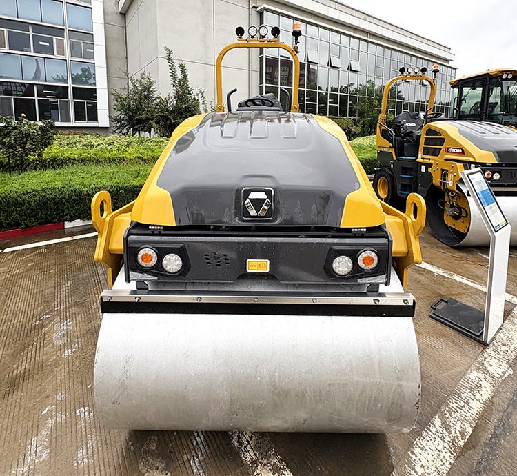 XCMG official XD140 4 ton mini light road roller price - Mini roller: picture 2 XCMG official XD140 4 ton mini light road roller price - Mini roller: picture 2