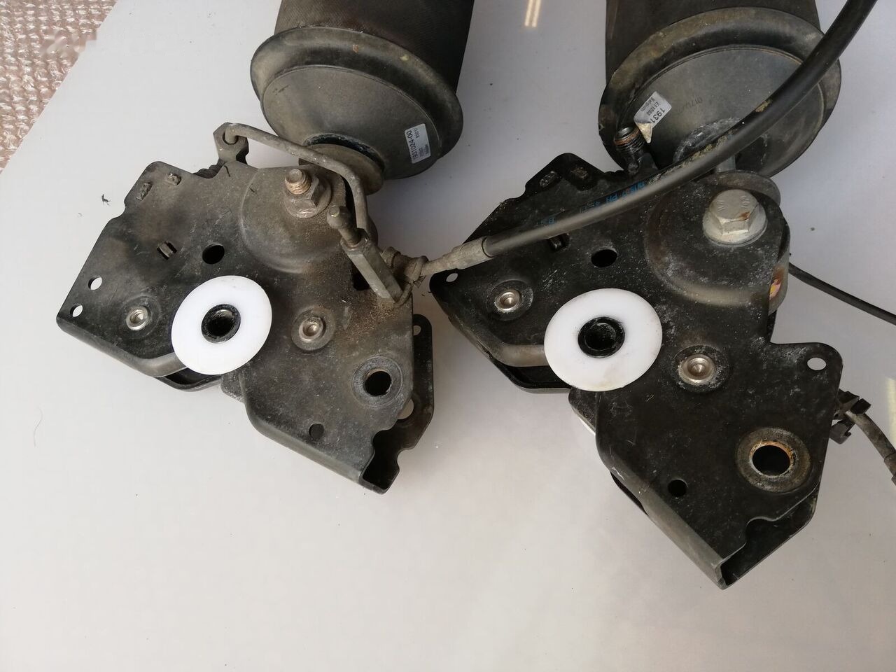 DAF XF 106 truck - Cab suspension for Truck: picture 4 DAF XF 106 truck - Cab suspension for Truck: picture 4