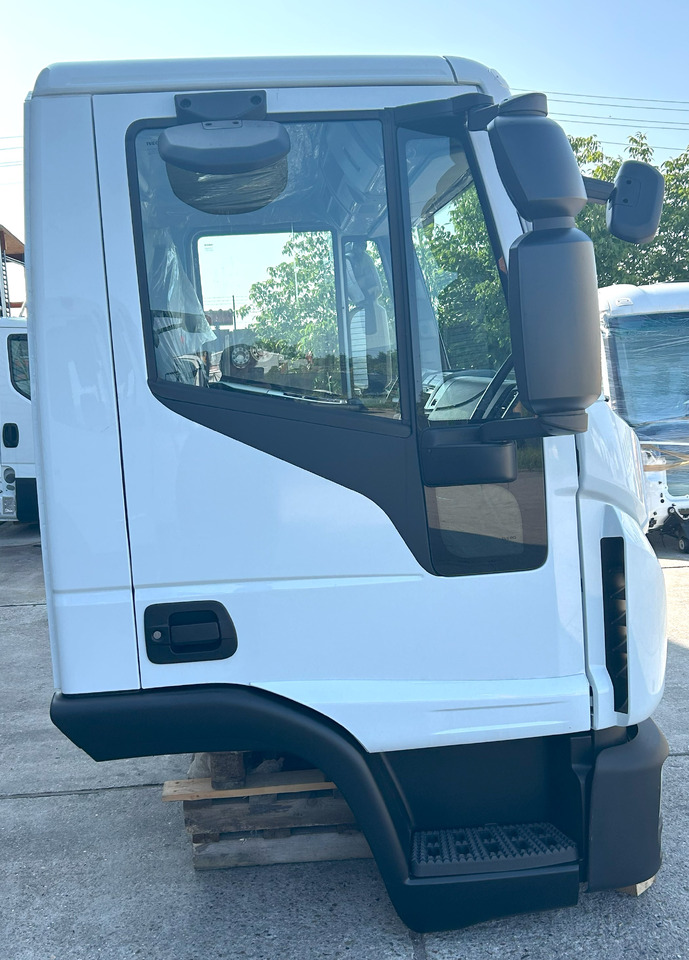 New Cab for Car IVECO Eurocargo 75 DAY cabine Fahrerhaus Cab 2025: picture 8