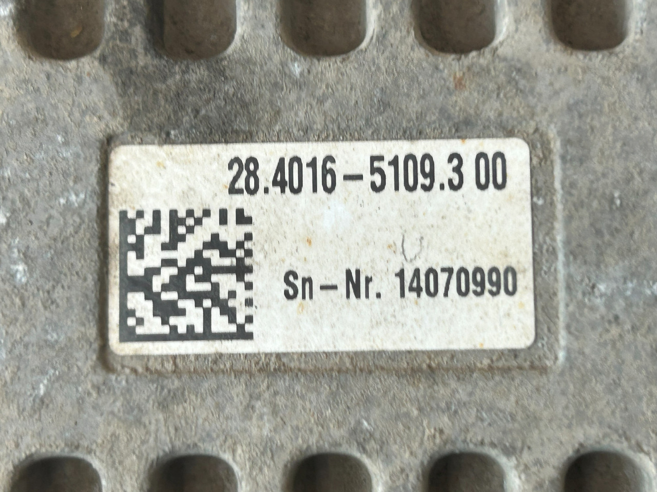 Muffler/ Exhaust system for Truck MERCEDES ACTROS MP4 ADBLUE PUMP: picture 7 Muffler/ Exhaust system for Truck MERCEDES ACTROS MP4 ADBLUE PUMP: picture 7