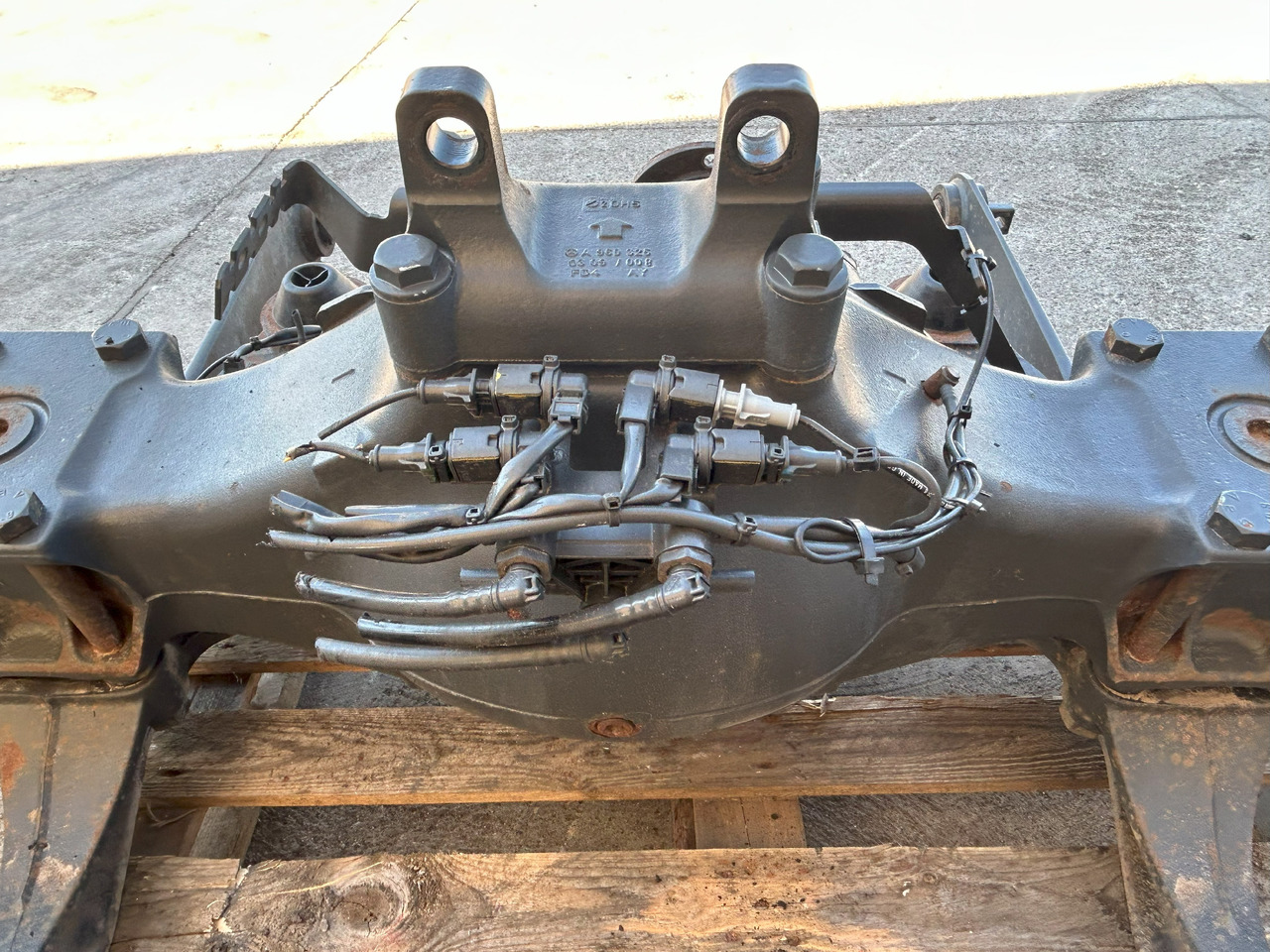 MERCEDES AROCS MP4 AXLE + HUBS + DRIVE DRIVES + STABILIZER RATIO 3,714 - Rear axle: picture 4 MERCEDES AROCS MP4 AXLE + HUBS + DRIVE DRIVES + STABILIZER RATIO 3,714 - Rear axle: picture 4