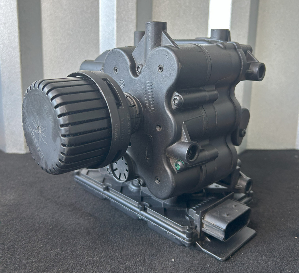 MERCEDES-BENZ ACTROS MP4 AIR DRYER HALDEX - Brake parts for Truck: picture 5 MERCEDES-BENZ ACTROS MP4 AIR DRYER HALDEX - Brake parts for Truck: picture 5