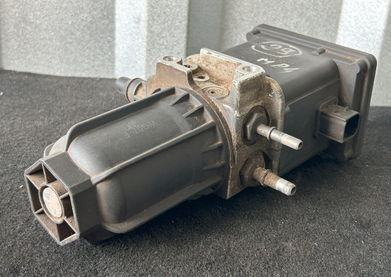 Muffler/ Exhaust system for Truck MERCEDES-BENZ AROCS MP4 ADBLUE PUMP: picture 6 Muffler/ Exhaust system for Truck MERCEDES-BENZ AROCS MP4 ADBLUE PUMP: picture 6