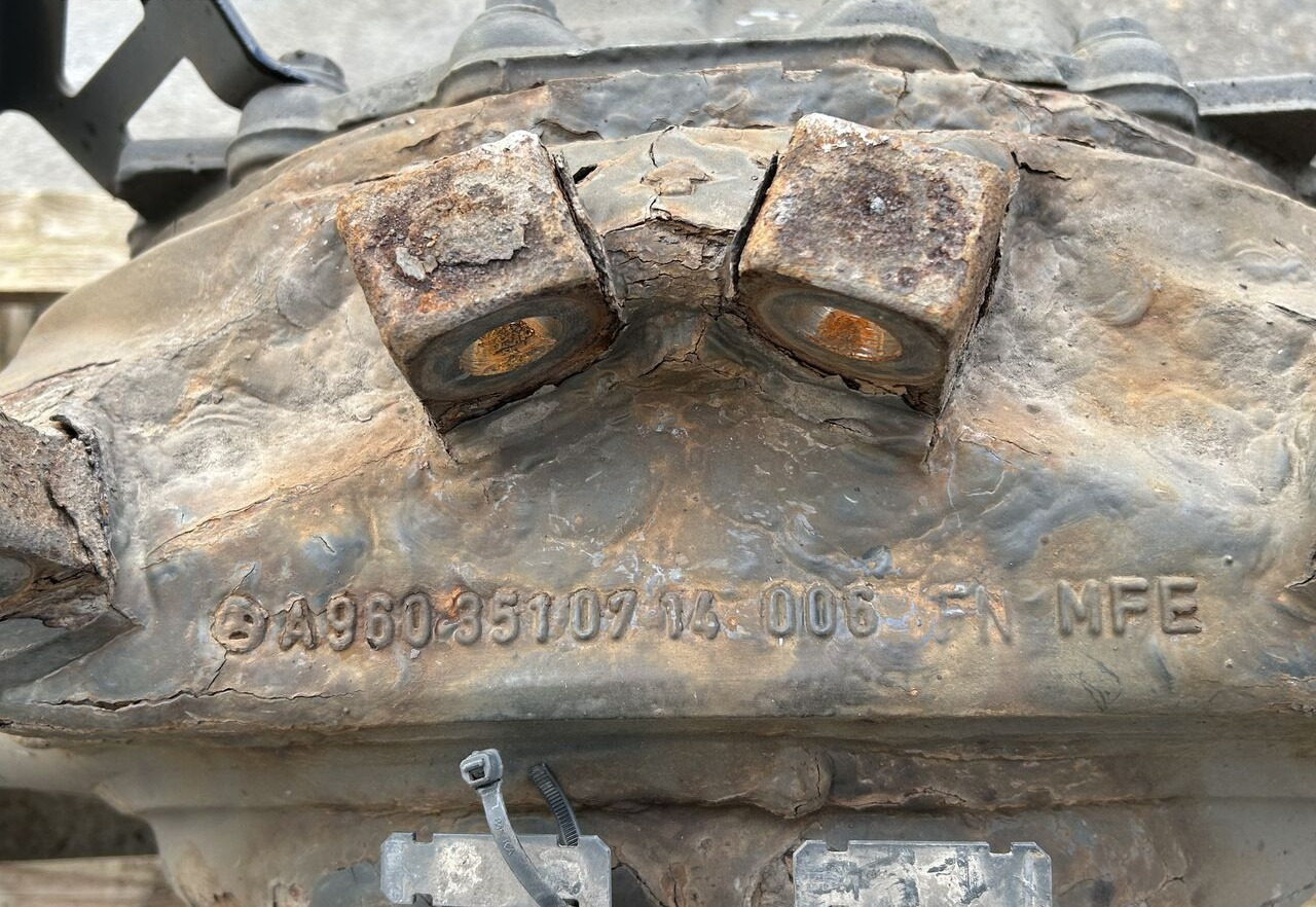 Mercedes-Benz ACTROS MP4 2,277 Mercedes-Benz ACTROS MP4 truck - Differential gear for Truck: picture 3 Mercedes-Benz ACTROS MP4 2,277 Mercedes-Benz ACTROS MP4 truck - Differential gear for Truck: picture 3