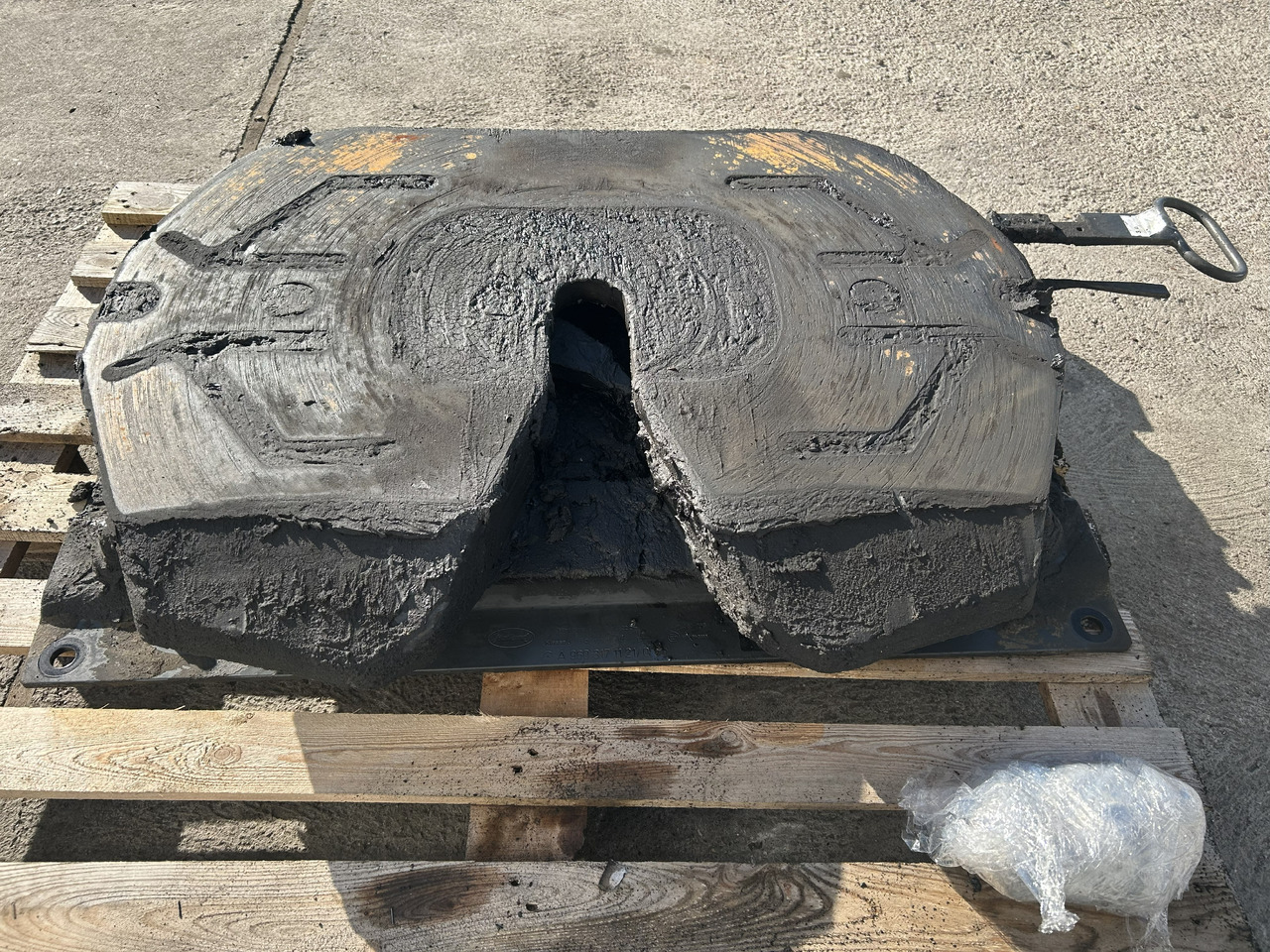 SAF GF GF SK-S 36,2 MERCEDES ACTROS MP4 - Fifth wheel coupling for Truck: picture 1 SAF GF GF SK-S 36,2 MERCEDES ACTROS MP4 - Fifth wheel coupling for Truck: picture 1