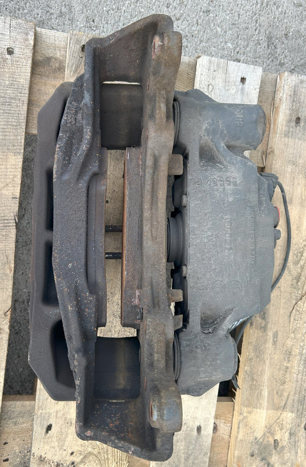 WABCO BRAKE CALIPER REAR RIGHT MERCEDES ACTROS MP4 - Brake caliper: picture 5 WABCO BRAKE CALIPER REAR RIGHT MERCEDES ACTROS MP4 - Brake caliper: picture 5