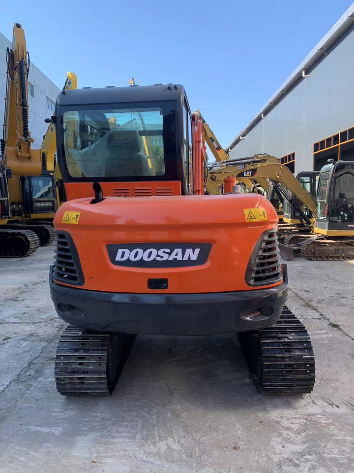 DOOSAN Mini Excavator Doosan DX60, DX55 - Crawler excavator: picture 5 DOOSAN Mini Excavator Doosan DX60, DX55 - Crawler excavator: picture 5