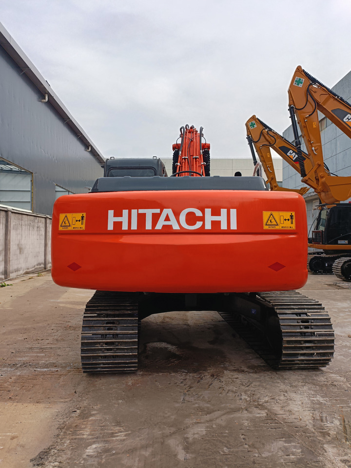 Hitachi ZX200 Used Condition Excavator Good Price - Crawler excavator: picture 4 Hitachi ZX200 Used Condition Excavator Good Price - Crawler excavator: picture 4