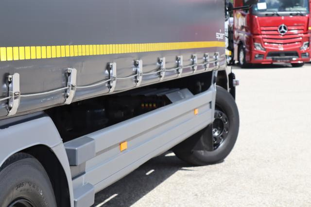 Mercedes-Benz Atego 1527 L - Curtainsider truck: picture 5 Mercedes-Benz Atego 1527 L - Curtainsider truck: picture 5
