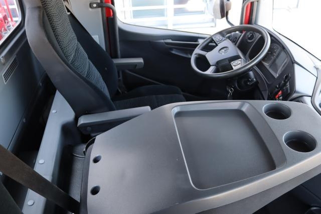 Tipper Mercedes-Benz Atego 1530 K: picture 8