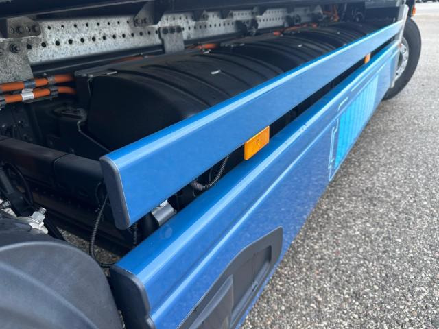 Mercedes-Benz eActros 400 L - Box truck: picture 4 Mercedes-Benz eActros 400 L - Box truck: picture 4