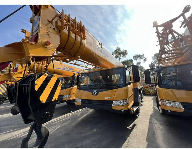 2022 XCMG QY55KC - Mobile crane: picture 1 2022 XCMG QY55KC - Mobile crane: picture 1