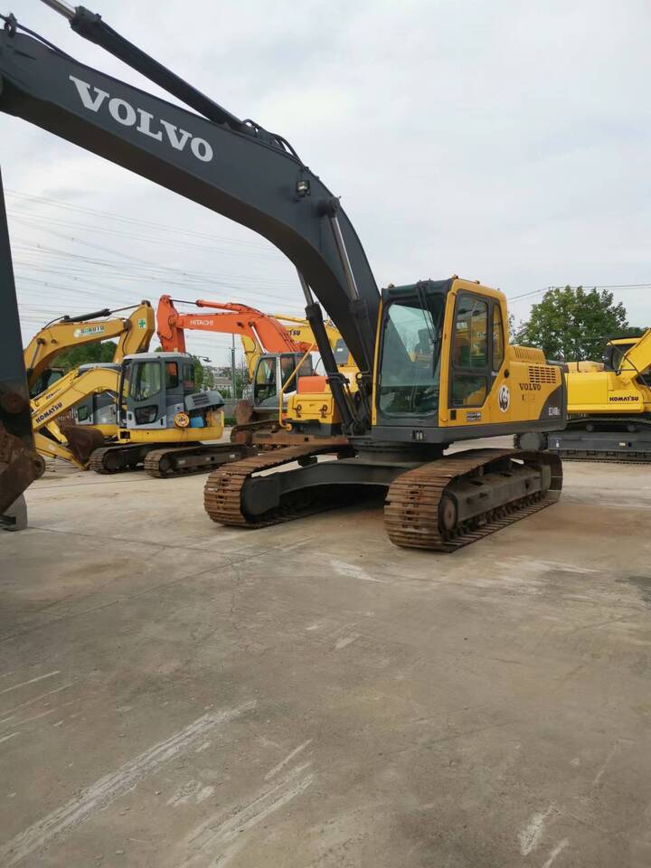 Volvo EC240BLC - Crawler excavator: picture 4 Volvo EC240BLC - Crawler excavator: picture 4