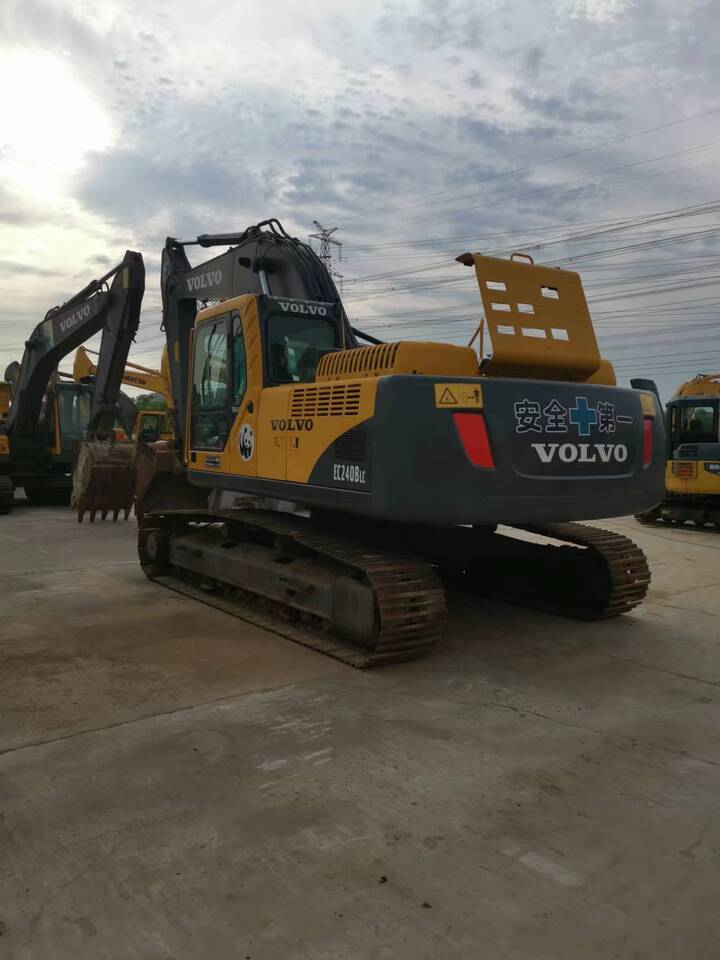 Volvo EC240BLC - Crawler excavator: picture 5 Volvo EC240BLC - Crawler excavator: picture 5