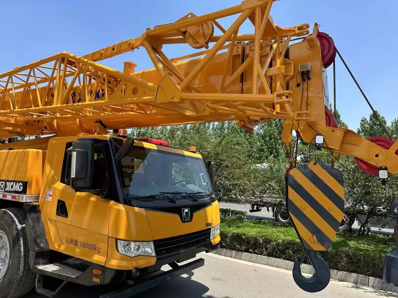 XCMG QY75K - All terrain crane: picture 3 XCMG QY75K - All terrain crane: picture 3
