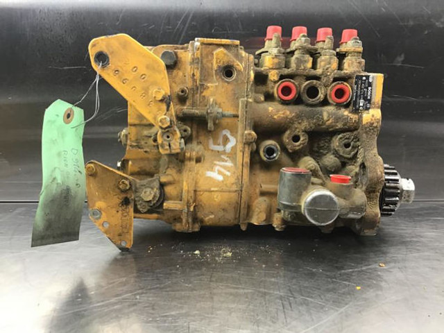 Bosch Fuel Injection Pump D914 - Fuel pump: picture 1 Bosch Fuel Injection Pump D914 - Fuel pump: picture 1