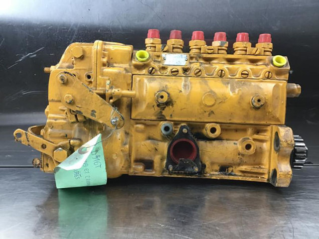 Bosch Fuel Injection Pump D916 - Fuel pump: picture 1 Bosch Fuel Injection Pump D916 - Fuel pump: picture 1