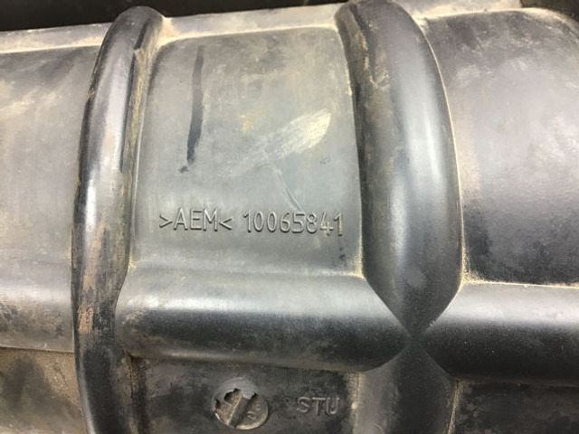 Liebherr Air Filter Hose - Air intake pipe: picture 5 Liebherr Air Filter Hose - Air intake pipe: picture 5