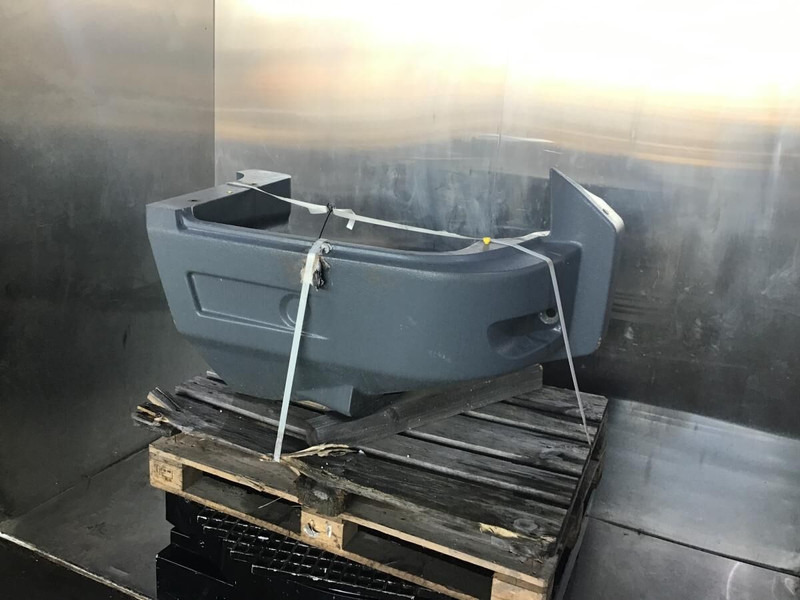 Liebherr Counterweight Left - Counterweight for Construction machinery: picture 2 Liebherr Counterweight Left - Counterweight for Construction machinery: picture 2