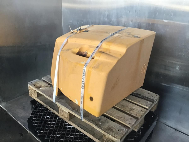 Liebherr Counterweight Right - Counterweight for Construction machinery: picture 2 Liebherr Counterweight Right - Counterweight for Construction machinery: picture 2