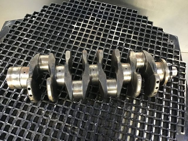 Liebherr Crankshaft D924 - Crankshaft: picture 5 Liebherr Crankshaft D924 - Crankshaft: picture 5